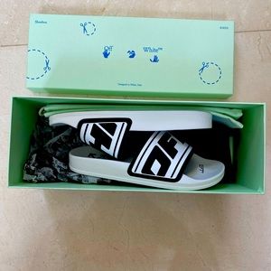 OFF - WHITE slides. Brand new with the box